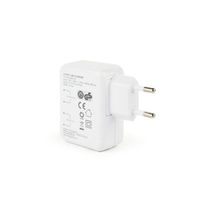 Polnilec 4xUSB 3.1A bel - slika 4