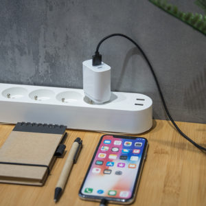 Polnilec za telefon Forever PD+QC3.0 2xUSB-C 20W bel - Image 3
